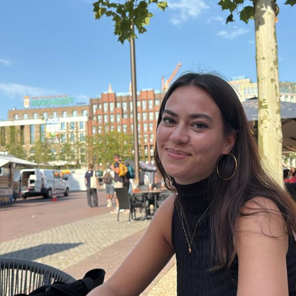 Huisdierenoppas Yael uit Amersfoort