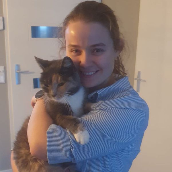 Huisdierenoppas Anne-Lotte uit Scherpenzeel