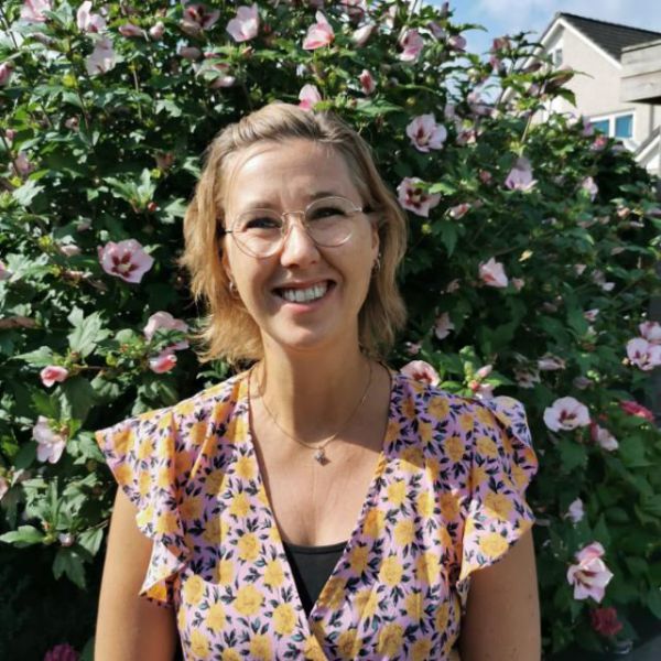 Huisdierenoppas Marianne uit Heino