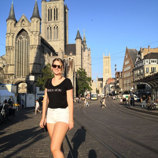 Huisdierenoppas Carine uit Zeist