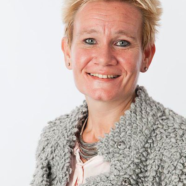 Huisdierenoppas Jeanette uit 'S-Gravenzande